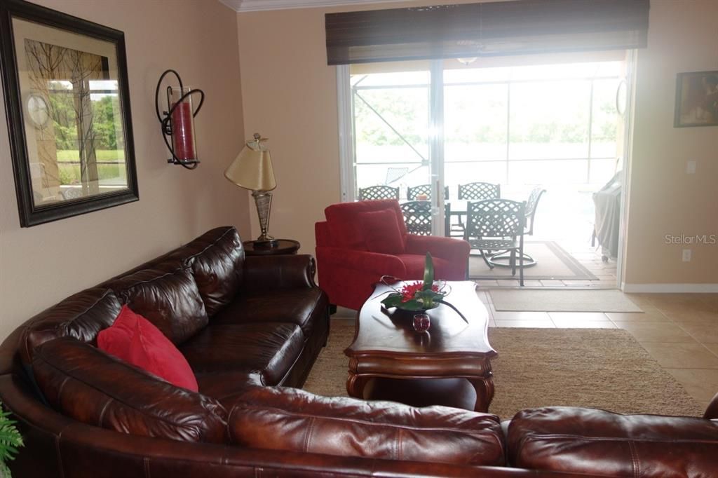 For Rent: $6,900 (3 beds, 2 baths, 2074 Square Feet)