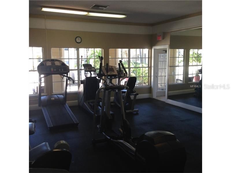 Под контрактом: $129,900 (2 спален, 2 ванн, 934 Квадратных фут)