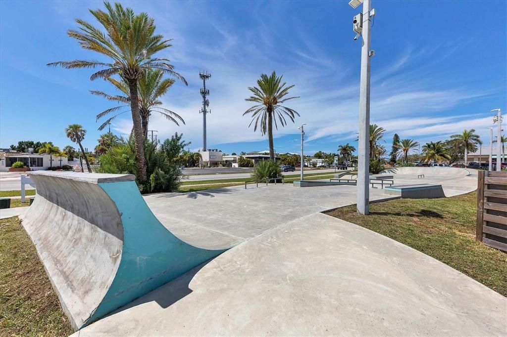 Activo con contrato: $1,690,000 (3 camas, 2 baños, 2262 Pies cuadrados)