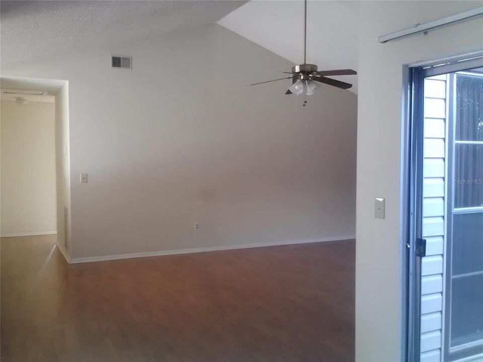 For Sale: $8,500,000 (5 beds, 3 baths, 1614 Square Feet)