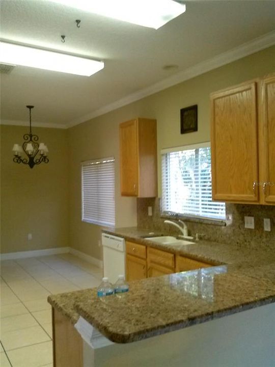 For Sale: $8,500,000 (5 beds, 3 baths, 1614 Square Feet)