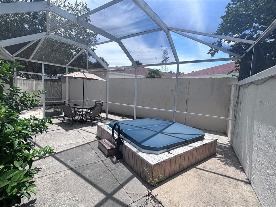 En Renta: $1,975 (2 camas, 2 baños, 1214 Pies cuadrados)