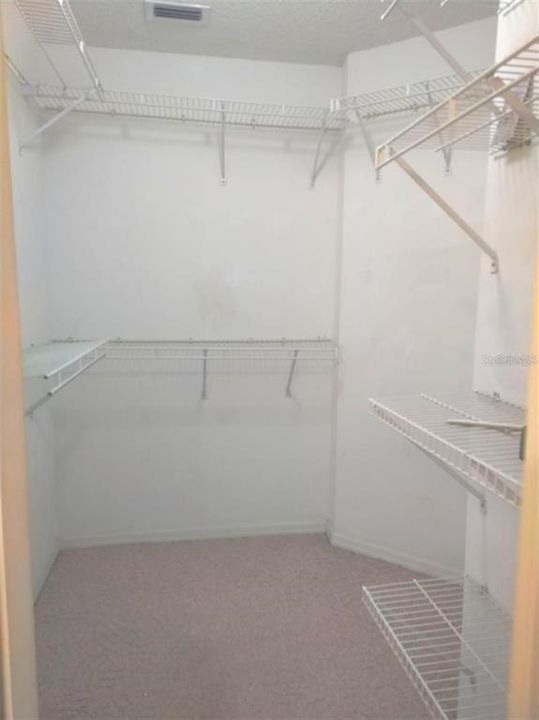 En Renta: $1,975 (2 camas, 2 baños, 1214 Pies cuadrados)