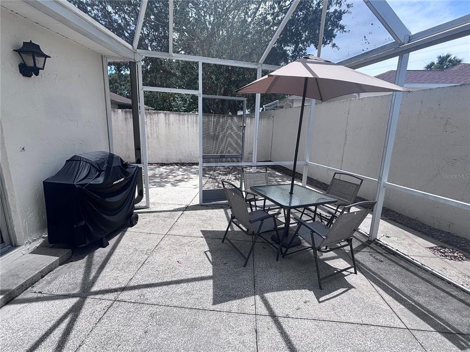 En Renta: $1,975 (2 camas, 2 baños, 1214 Pies cuadrados)