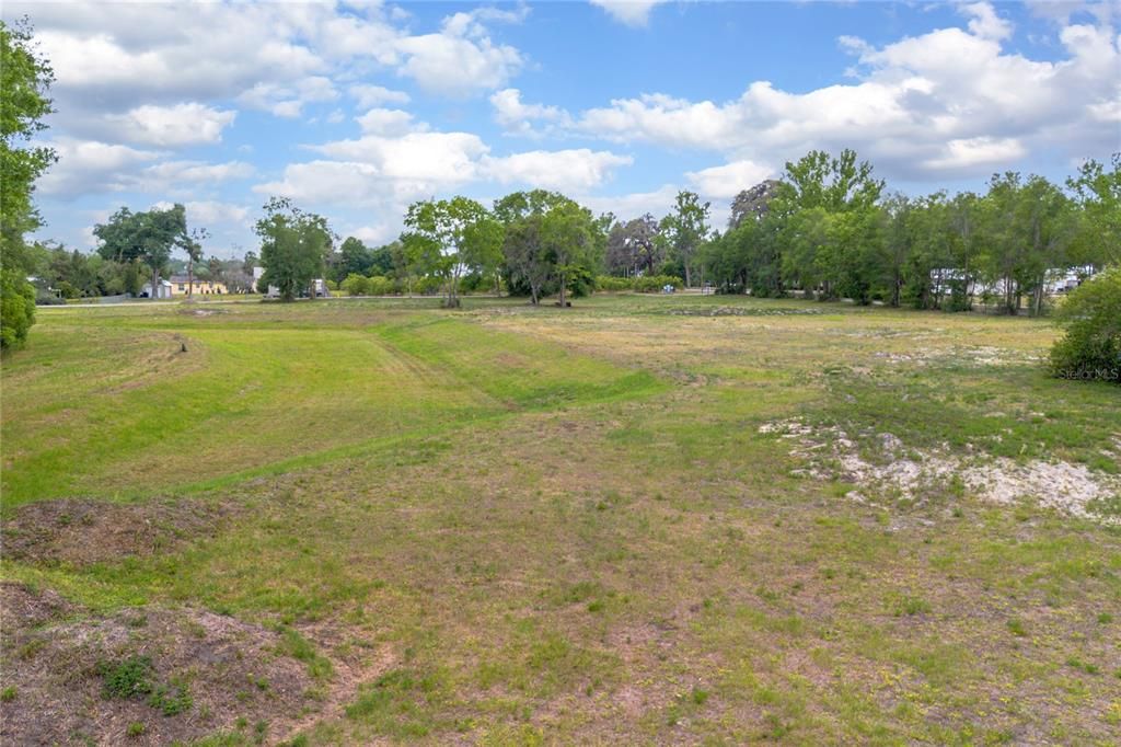 На продажу: $925,000 (7.21 acres)