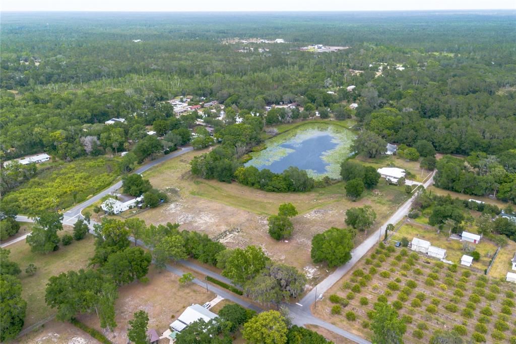 На продажу: $925,000 (7.21 acres)