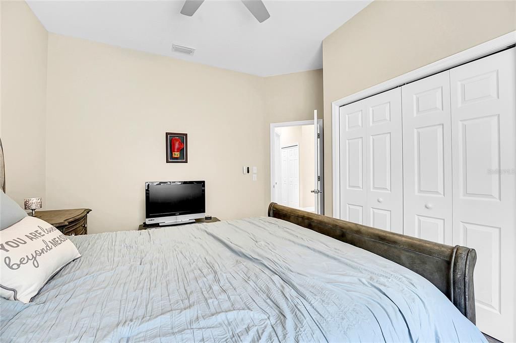 Active With Contract: $510,000 (3 beds, 2 baths, 2030 Square Feet)