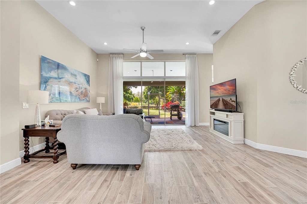 Active With Contract: $510,000 (3 beds, 2 baths, 2030 Square Feet)