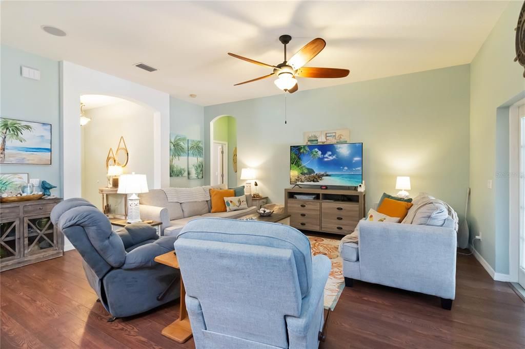 For Sale: $649,000 (3 beds, 2 baths, 2016 Square Feet)