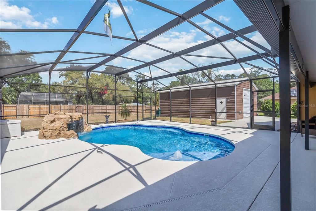 For Sale: $649,000 (3 beds, 2 baths, 2016 Square Feet)