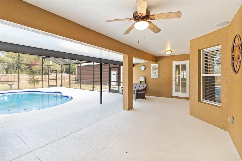 For Sale: $649,000 (3 beds, 2 baths, 2016 Square Feet)