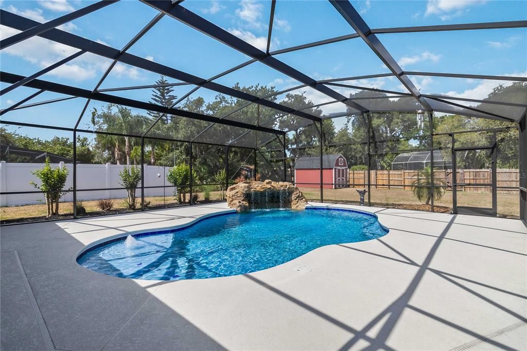 For Sale: $649,000 (3 beds, 2 baths, 2016 Square Feet)