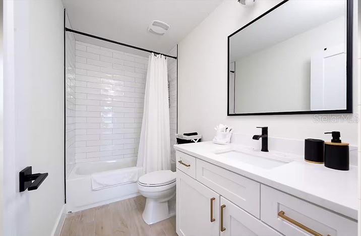 待售: $1,790,000 (0 贝兹, 0 浴室, 2736 平方英尺)