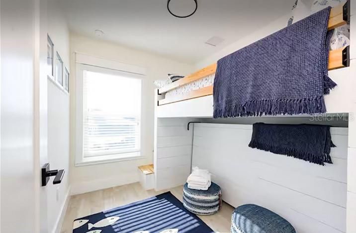 待售: $1,790,000 (0 贝兹, 0 浴室, 2736 平方英尺)