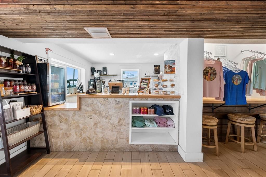 待售: $1,790,000 (0 贝兹, 0 浴室, 2736 平方英尺)