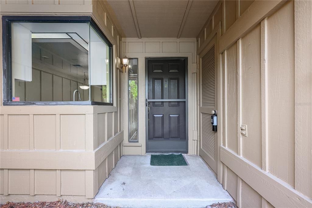 En Venta: $289,000 (2 camas, 3 baños, 1544 Pies cuadrados)