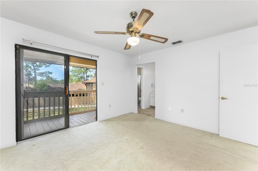 En Venta: $289,000 (2 camas, 3 baños, 1544 Pies cuadrados)