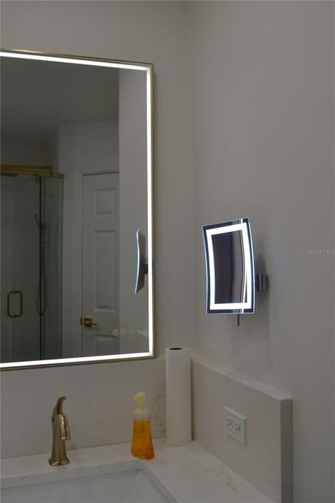 For Sale: $425,000 (3 beds, 2 baths, 1309 Square Feet)