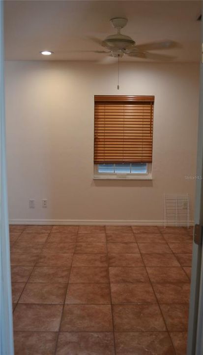 For Sale: $425,000 (3 beds, 2 baths, 1309 Square Feet)