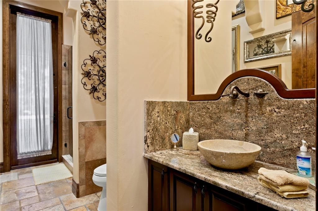 For Sale: $3,775,000 (5 beds, 5 baths, 6783 Square Feet)