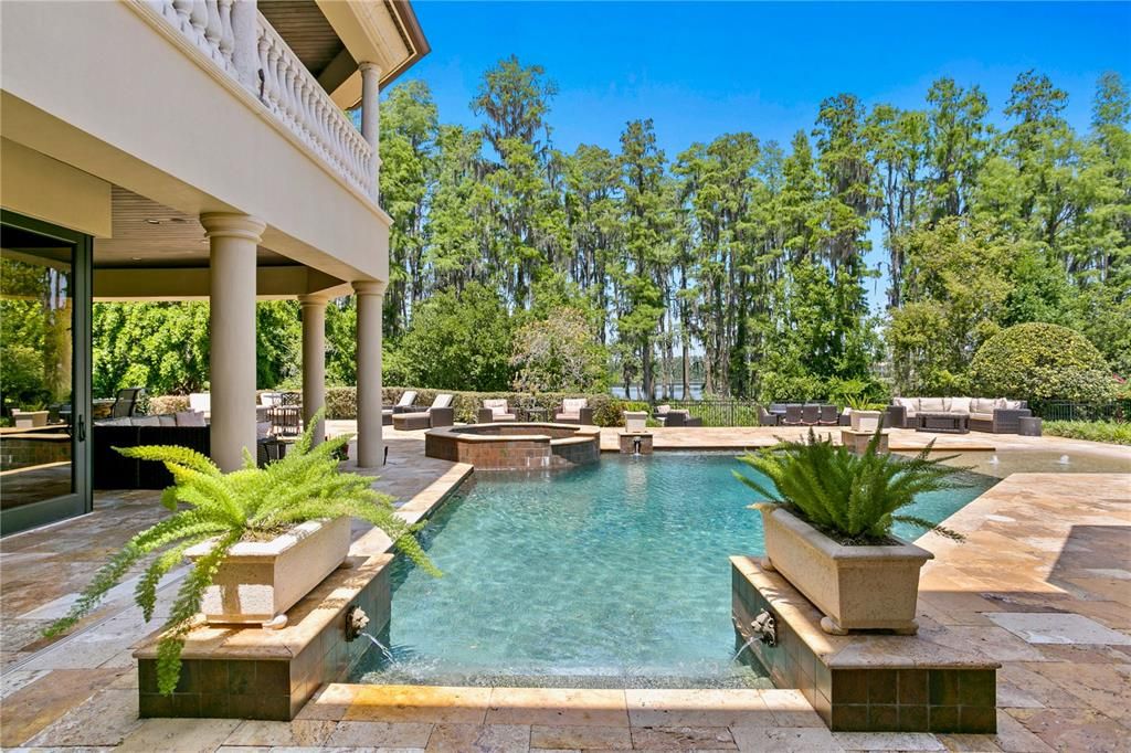 For Sale: $3,775,000 (5 beds, 5 baths, 6783 Square Feet)