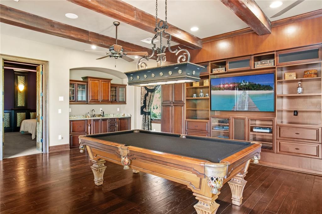 For Sale: $3,775,000 (5 beds, 5 baths, 6783 Square Feet)