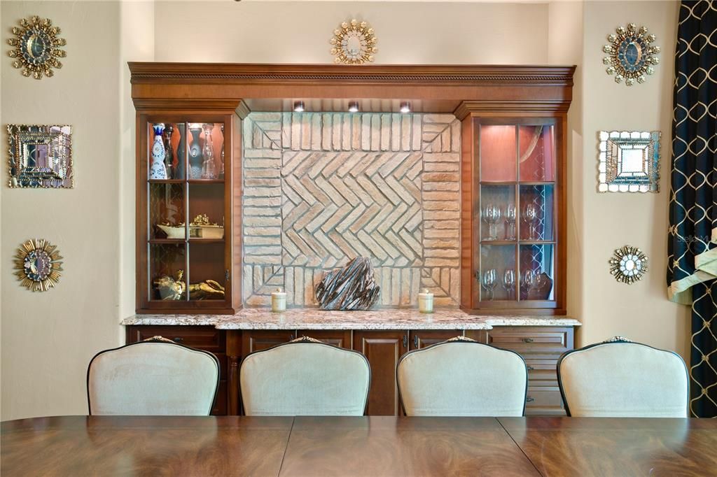 For Sale: $3,775,000 (5 beds, 5 baths, 6783 Square Feet)