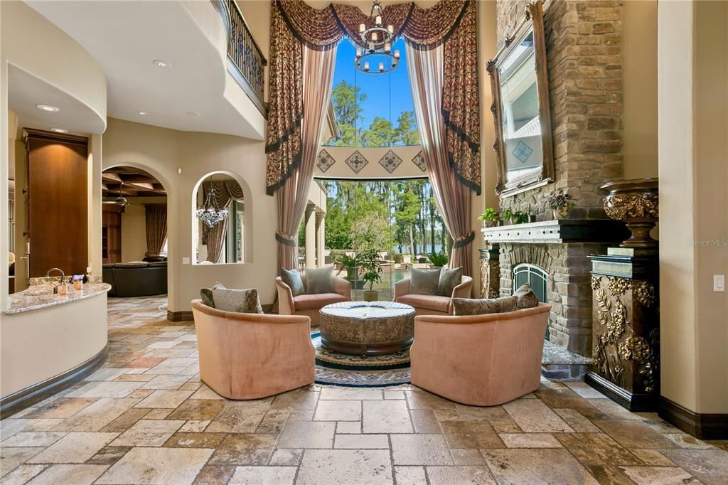 For Sale: $3,775,000 (5 beds, 5 baths, 6783 Square Feet)
