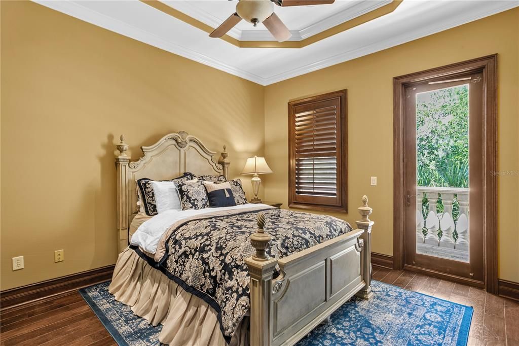 For Sale: $3,775,000 (5 beds, 5 baths, 6783 Square Feet)