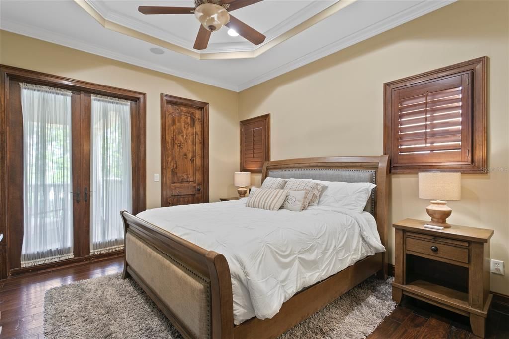 For Sale: $3,775,000 (5 beds, 5 baths, 6783 Square Feet)