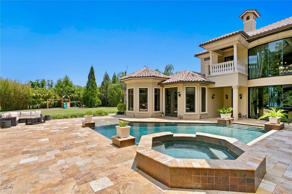 For Sale: $3,775,000 (5 beds, 5 baths, 6783 Square Feet)