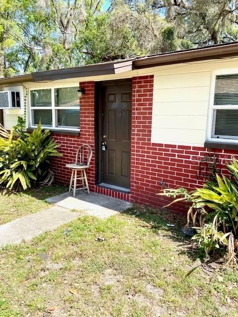 For Sale: $359,000 (0 beds, 0 baths, 1296 Square Feet)