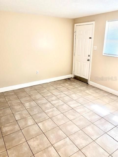 For Sale: $359,000 (0 beds, 0 baths, 1296 Square Feet)