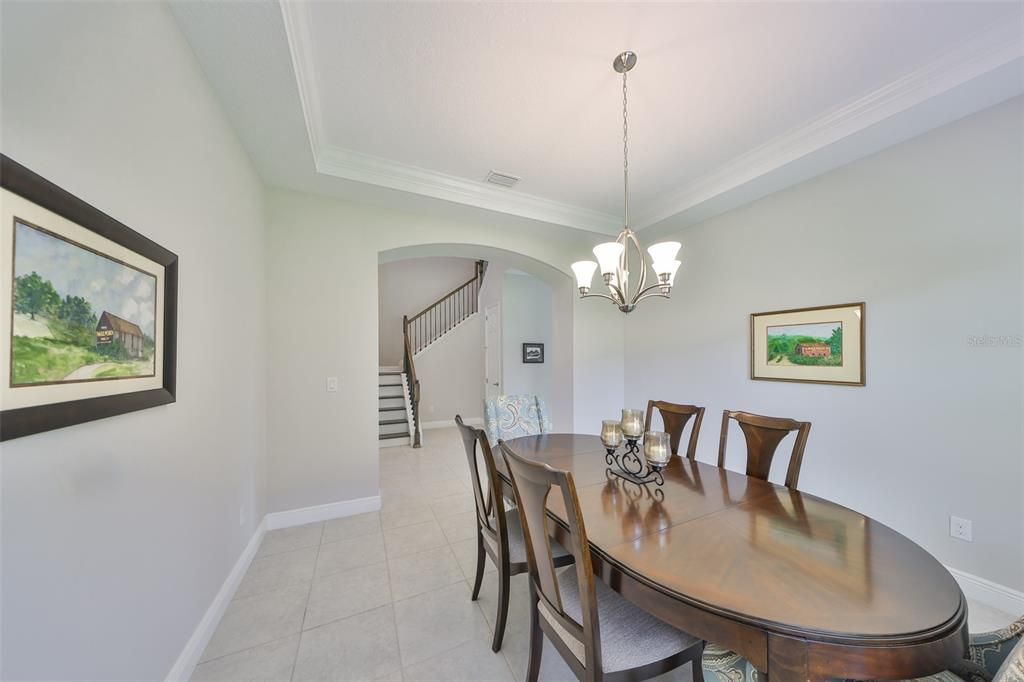 待售: $840,000 (5 贝兹, 4 浴室, 4389 平方英尺)