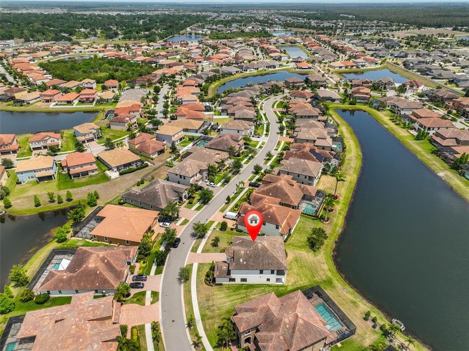 待售: $840,000 (5 贝兹, 4 浴室, 4389 平方英尺)