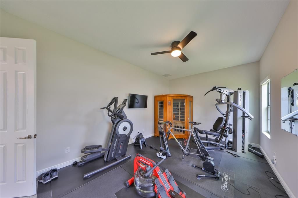 待售: $840,000 (5 贝兹, 4 浴室, 4389 平方英尺)