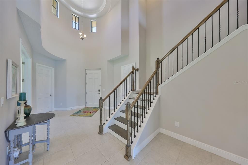 待售: $840,000 (5 贝兹, 4 浴室, 4389 平方英尺)