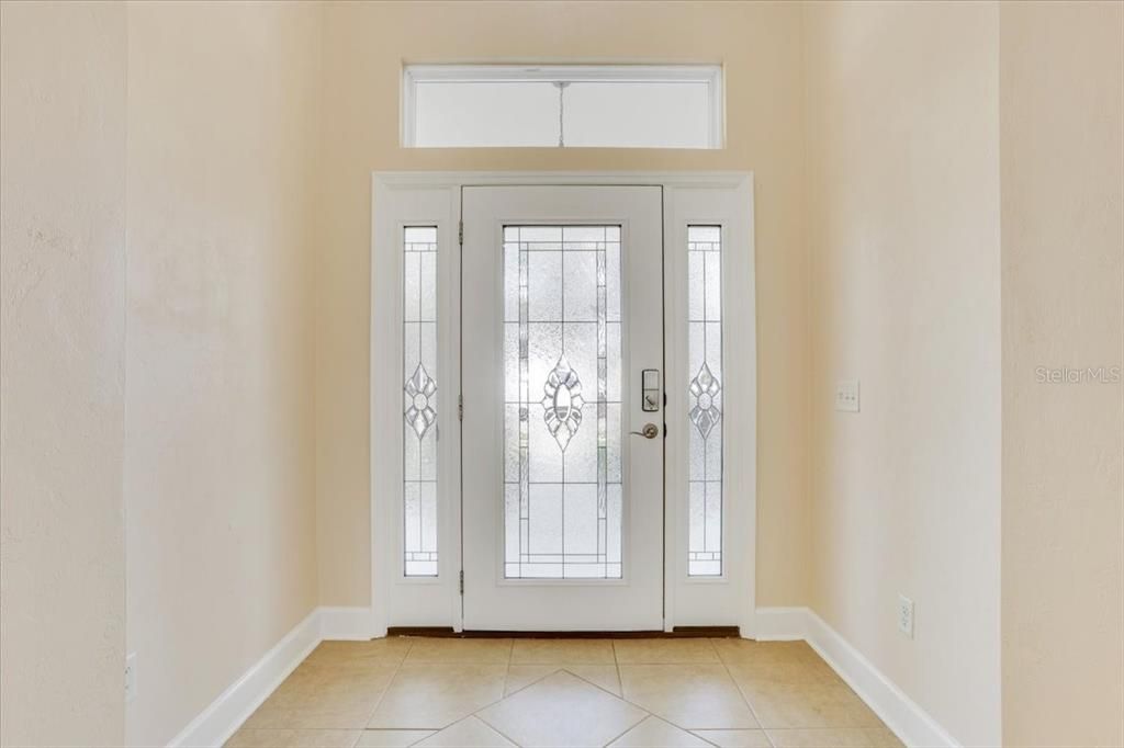 Active With Contract: $349,900 (3 beds, 2 baths, 1565 Square Feet)