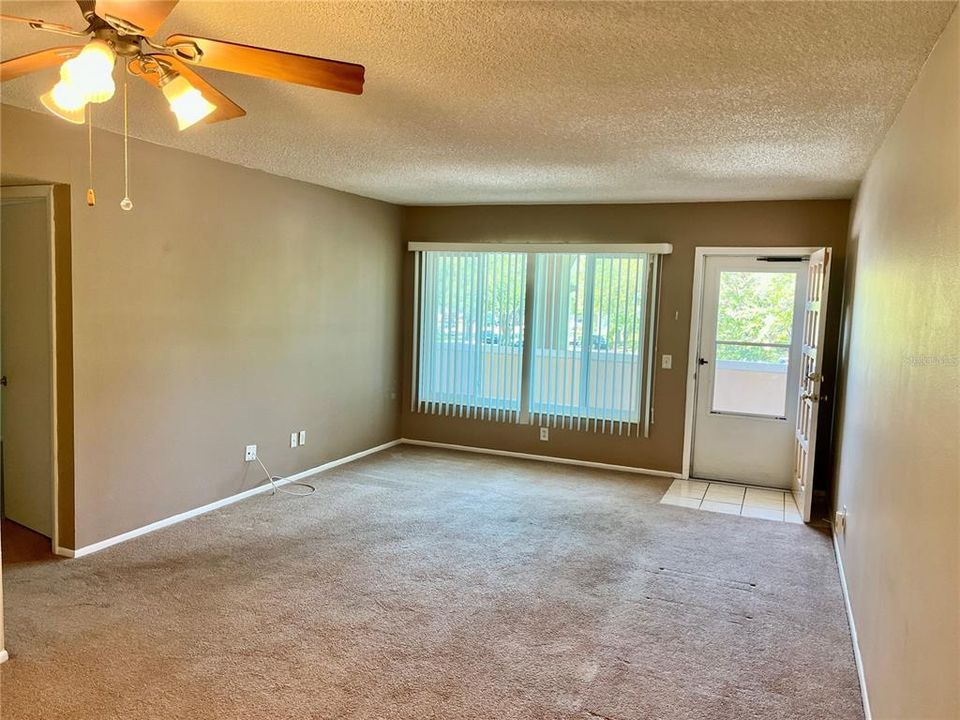 Activo con contrato: $123,900 (2 camas, 2 baños, 1070 Pies cuadrados)