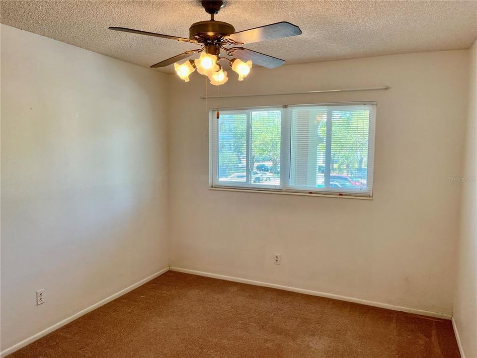 Activo con contrato: $123,900 (2 camas, 2 baños, 1070 Pies cuadrados)