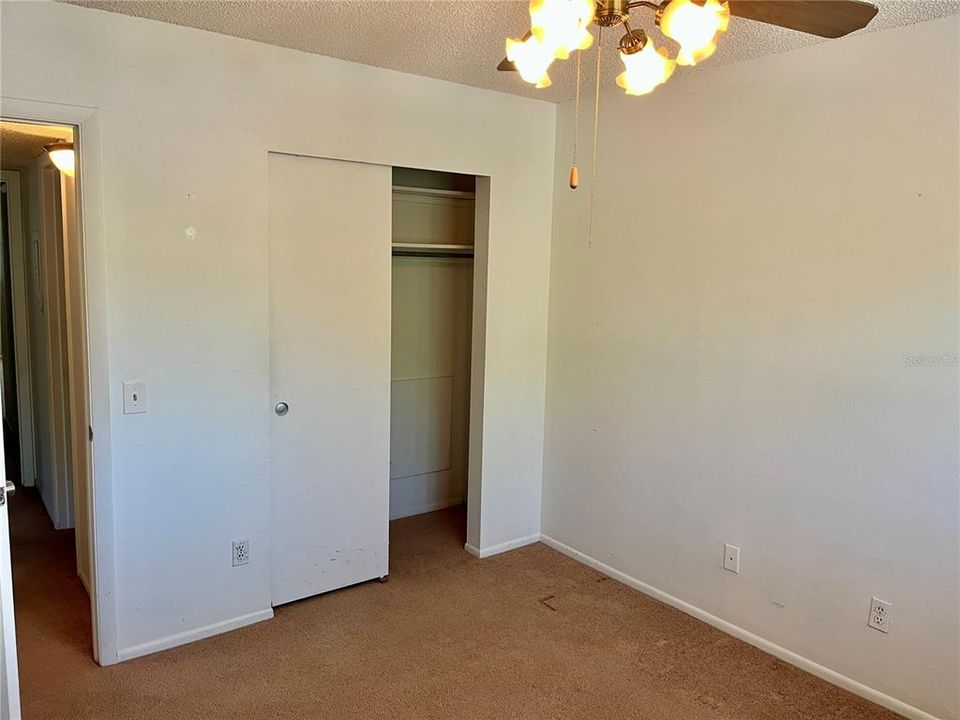 Activo con contrato: $123,900 (2 camas, 2 baños, 1070 Pies cuadrados)