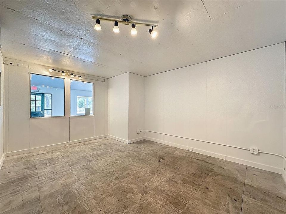 En Venta: $28,800 (0 camas, 0 baños, 1600 Pies cuadrados)