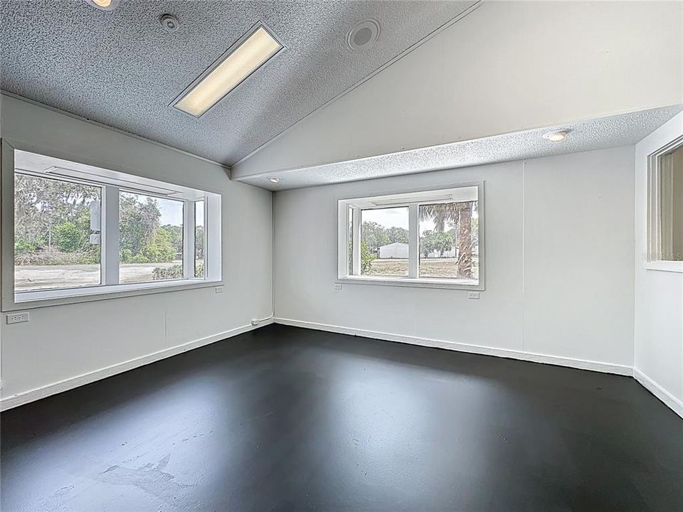 En Venta: $28,800 (0 camas, 0 baños, 1600 Pies cuadrados)