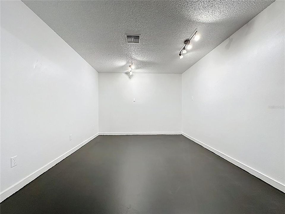 En Venta: $28,800 (0 camas, 0 baños, 1600 Pies cuadrados)