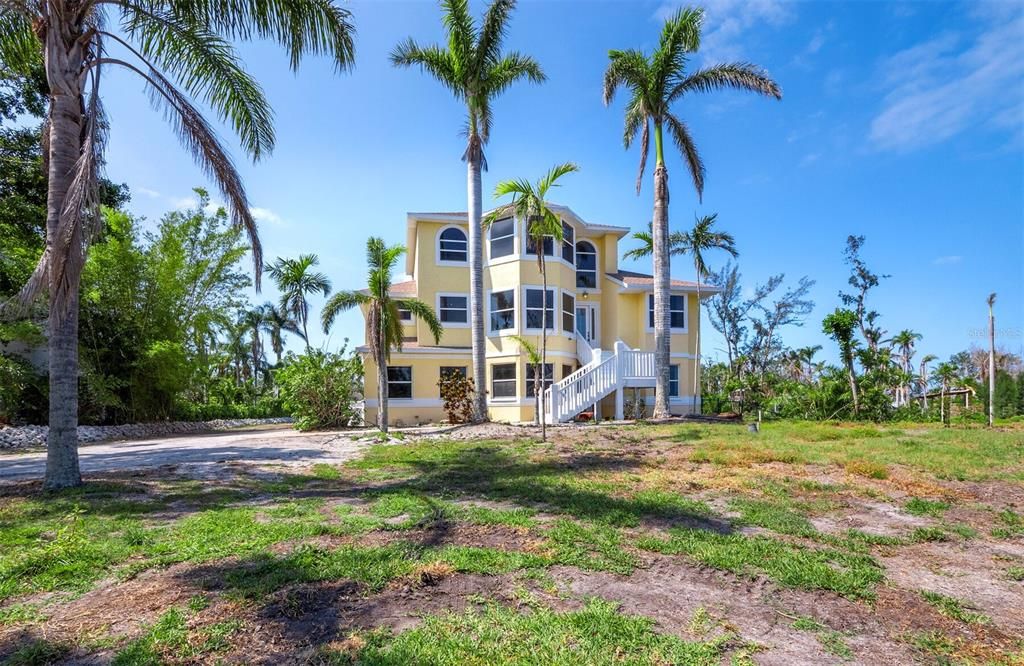 На продажу: $1,600,000 (3 спален, 2 ванн, 2559 Квадратных фут)