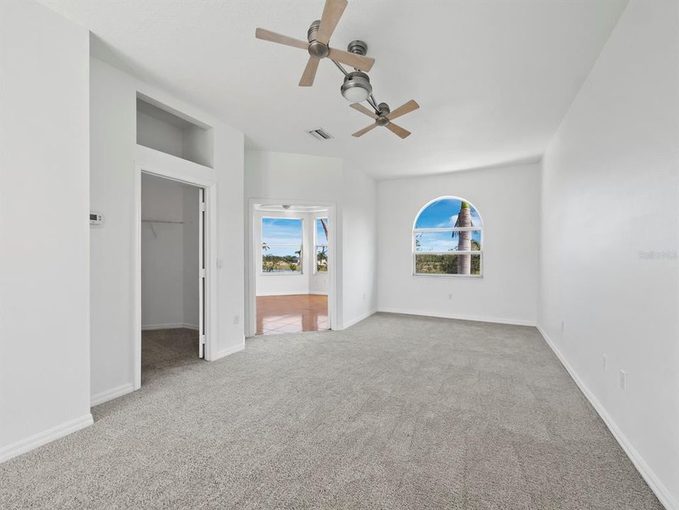 На продажу: $1,600,000 (3 спален, 2 ванн, 2559 Квадратных фут)