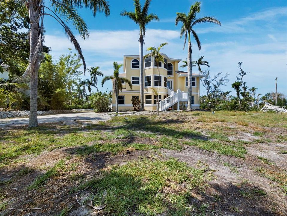 На продажу: $1,600,000 (3 спален, 2 ванн, 2559 Квадратных фут)