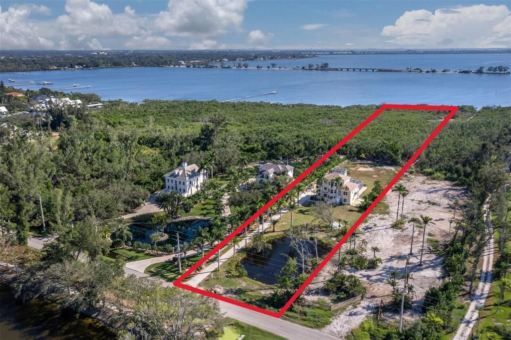 На продажу: $1,600,000 (3 спален, 2 ванн, 2559 Квадратных фут)