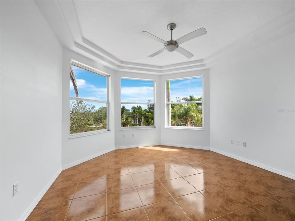 На продажу: $1,600,000 (3 спален, 2 ванн, 2559 Квадратных фут)