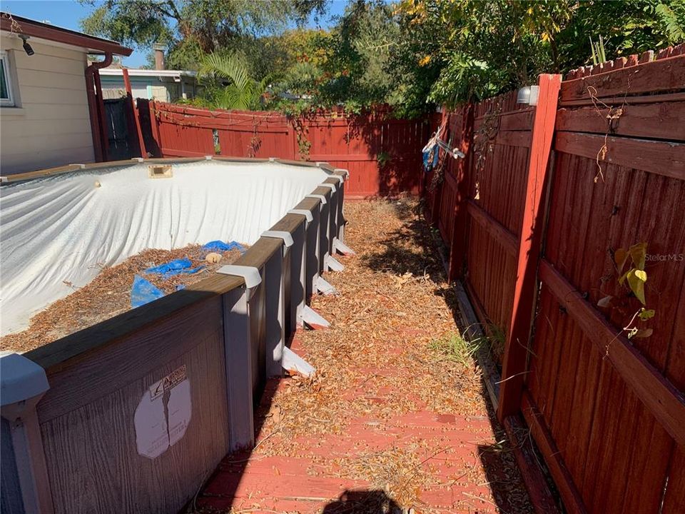 Activo con contrato: $139,900 (3 camas, 3 baños, 1640 Pies cuadrados)